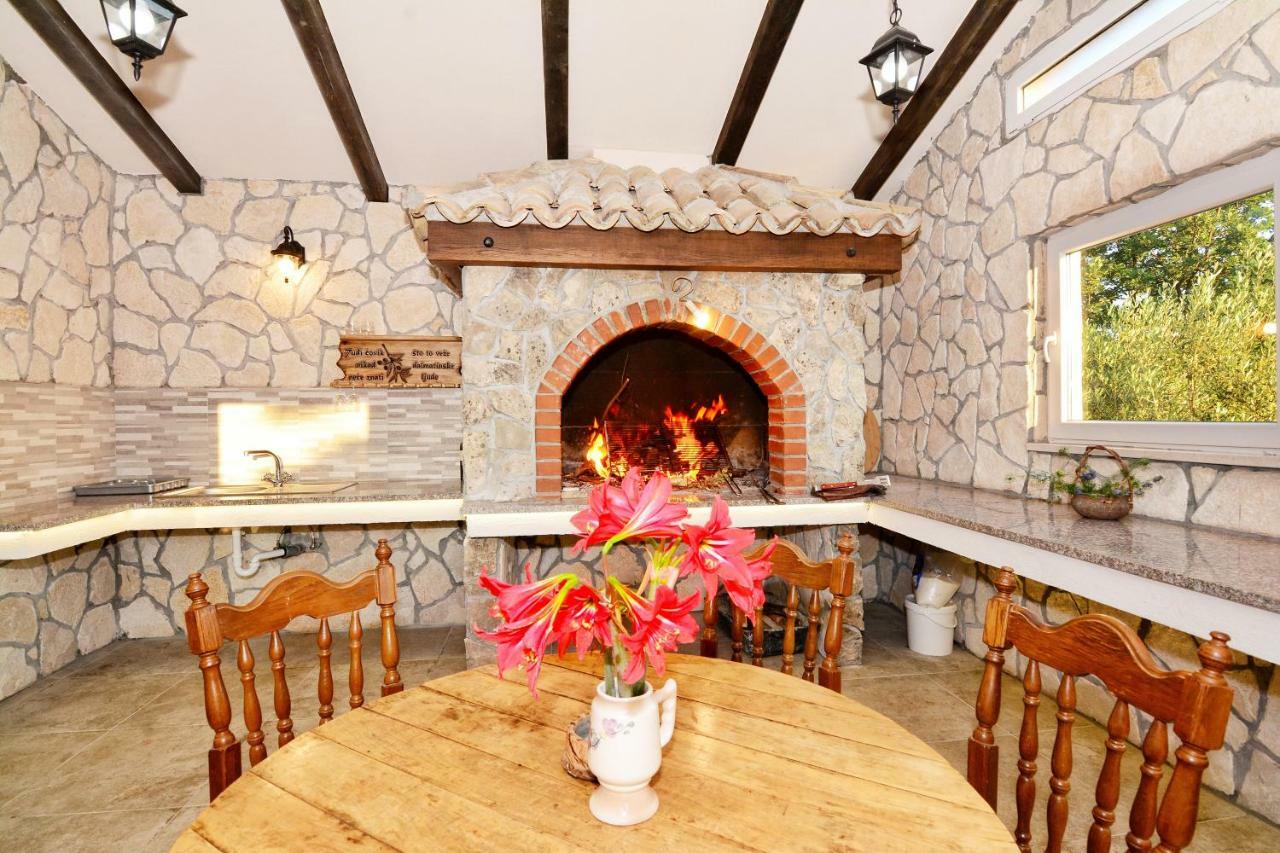 Willa Stone House Vodice Zewnętrze zdjęcie